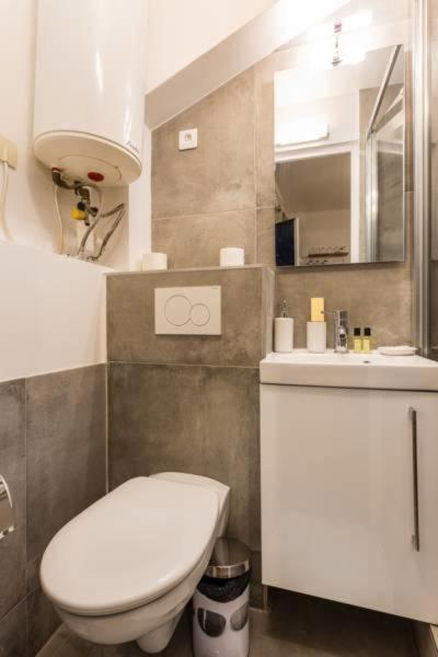 Ferienwohnung Cmg Saint-Lazare / Galeries Lafayette II Paris Exterior foto